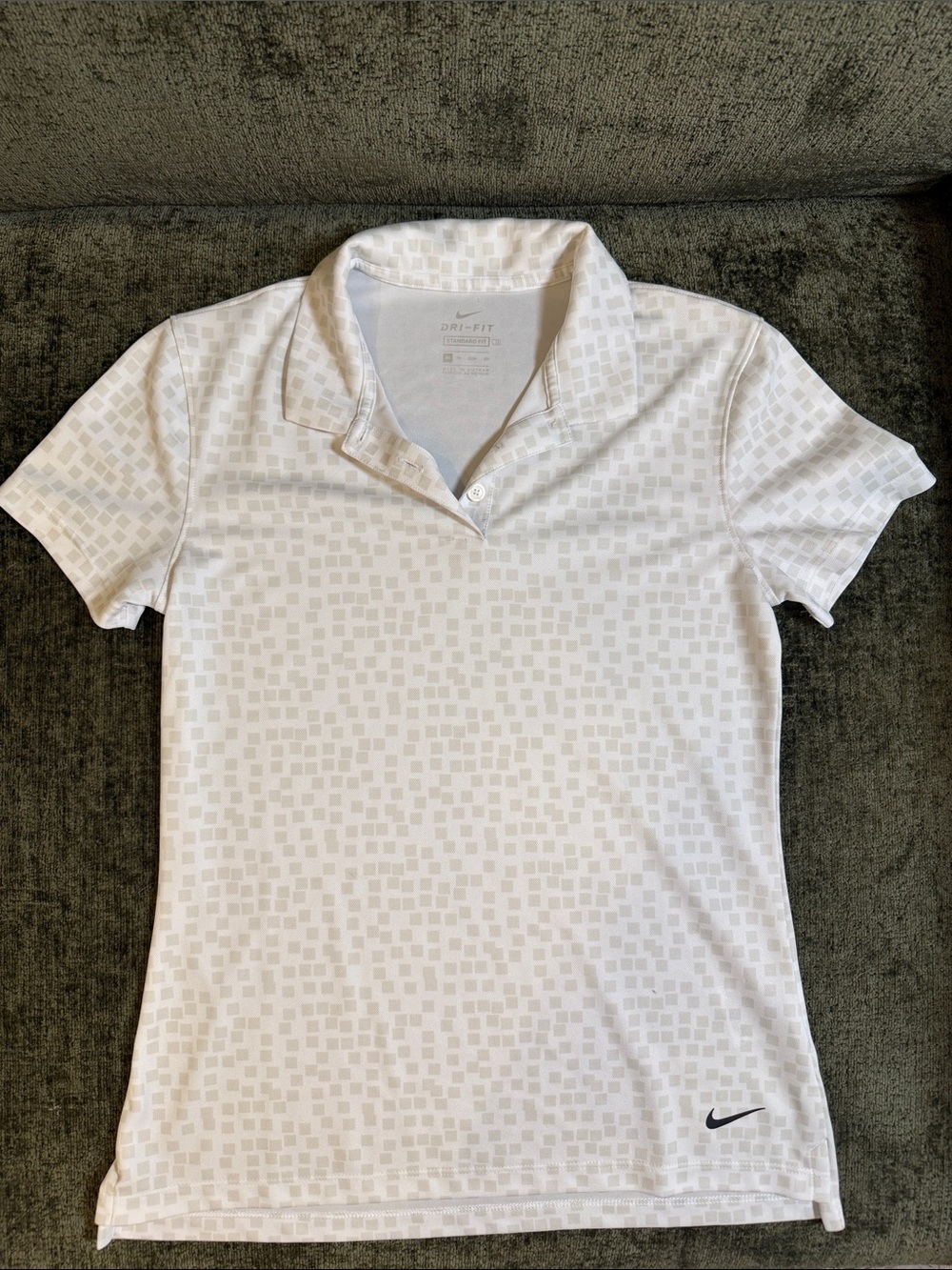 Nike Women’s White Polo Jersey with Subtle Square Texture